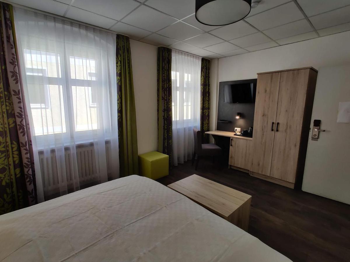 Hotel Goldene Traube Günzburg Kültér fotó